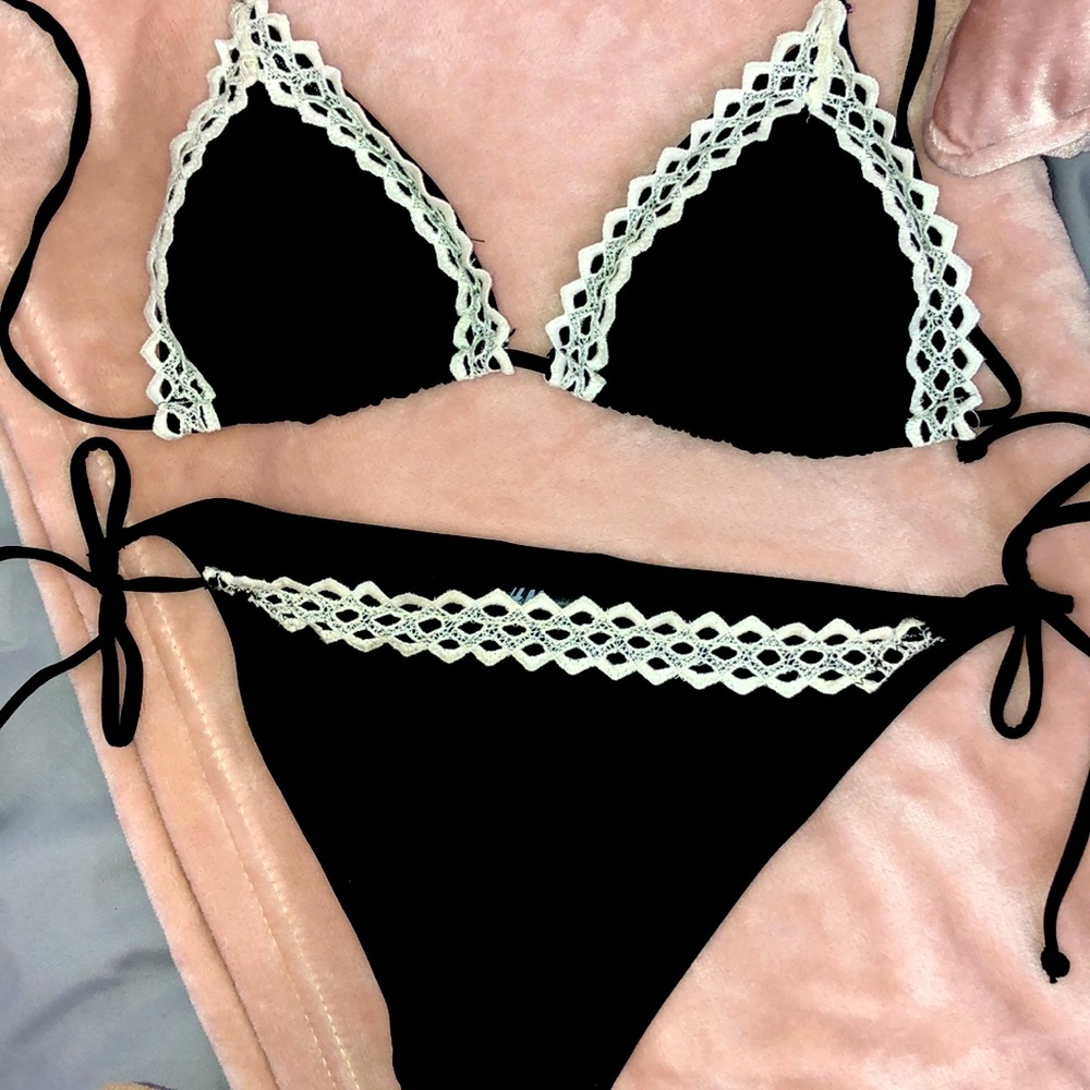 H&M Black bikini